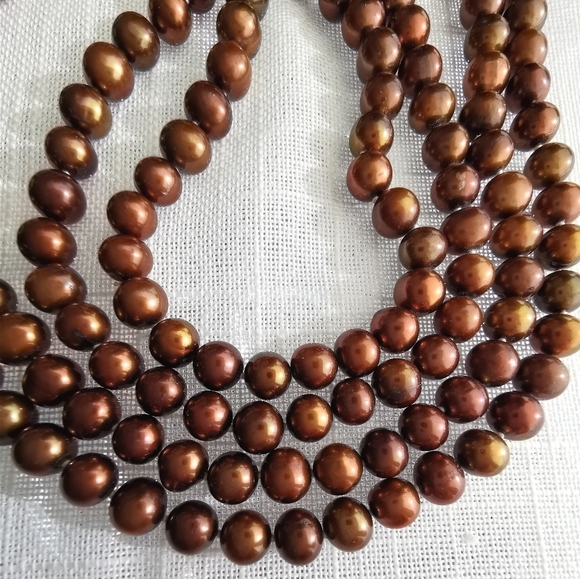 NEW, brown freshwater pearl rope necklace 64" - Picture 3 of 3
